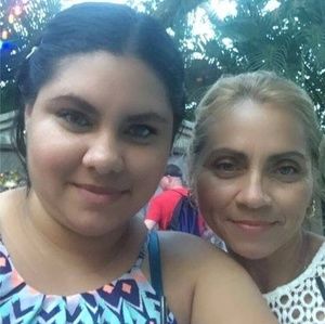 Meet your Posher, Ana